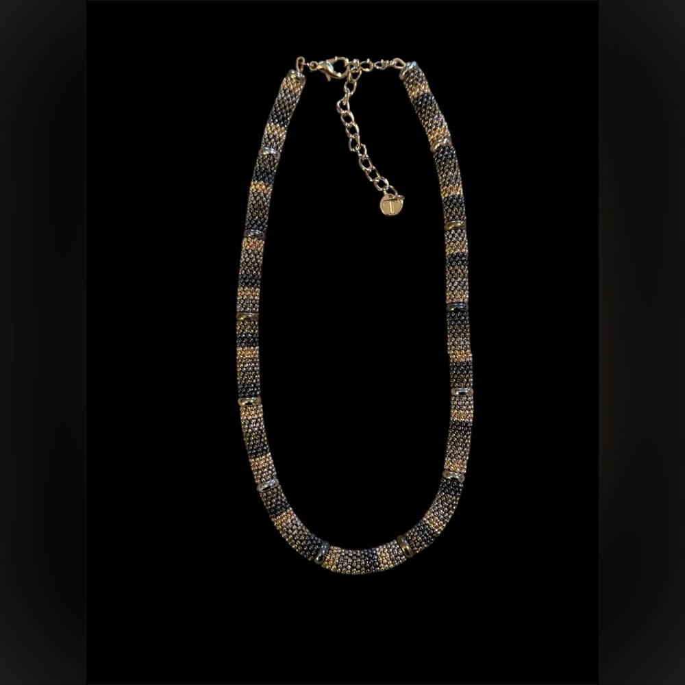 Elegant Gold and Black Necklace